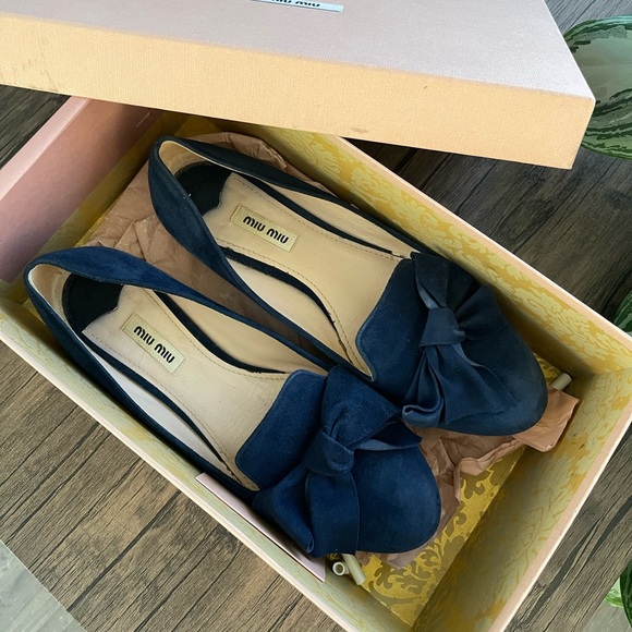 Miu Miu Suede Loafers - Picture 11 of 11